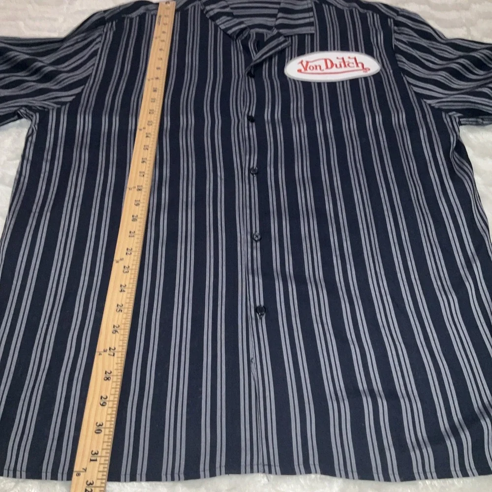 Von Dutch Men's Striped Button Up Shirt‎ Blue Gray Logo Patch Y2K Style Casual